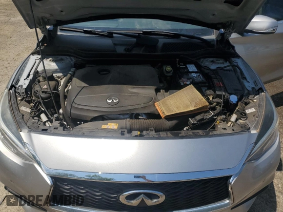 2018 Infiniti QX30 Premium with VIN SJKCH5CP2JA057174, listed as a Copart auction lot 55574085 with 111,733 mi miles and Salvage title. Bid and sale history available at DreamBid. Image 12.