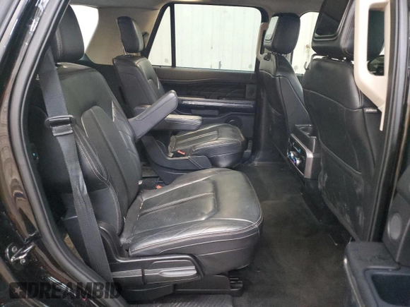 2018 Ford Expedition Platinum with VIN 1FMJU1MT4JEA01512, listed as a Copart auction lot 43739555 with 118,964 mi miles and Salvage Title. Bid and sale history available at carsss.com. Image 11.