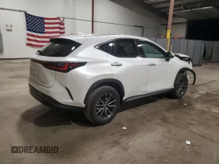 2024 Lexus NX with VIN 2T2AGCEZXRC034292, listed as a Copart auction lot 81203804 with 15,567 mi miles and Salvage Title. Bid and sale history available at carsss.com. Image 3.