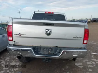 2016 Ram 1500 Big Horn z VIN 1C6RR7LT6GS196835, wystawiony jako IAAI lot #42330886 z przebiegiem 219 515 mil mil oraz . Historia ofert i sprzedaży dostępna na DreamBid. Obrazek 16.