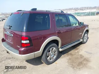 2006 Ford Explorer Eddie Bauer with VIN 1FMEU74E76UB52265, listed as a IAAI auction lot 41813542 with 135,773 mi miles. Bid and sale history available at carsss.com. Image 4.