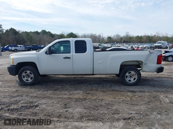 2011 Chevrolet Silverado 1500 LT with VIN 1GCRKSE01BZ264610, listed as a IAAI auction lot 41470836 with 250,686 mi miles and . Bid and sale history available at DreamBid. Image 14.