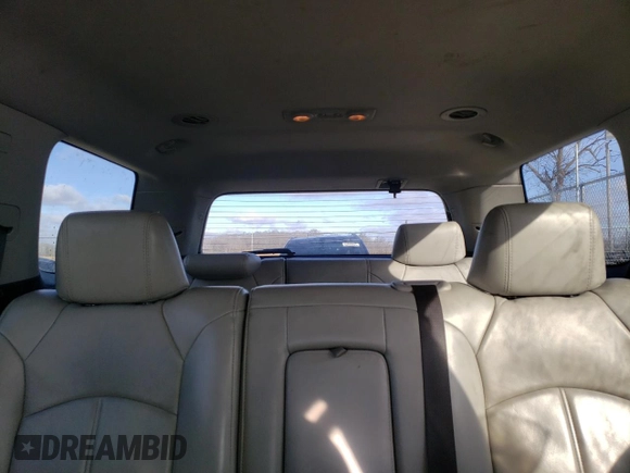 2010 GMC Acadia SLT1 z VIN 1GKLVMED1AJ267925, wystawiony jako Copart lot #52331225 z przebiegiem 223 817 mil mil oraz Nie do naprawy • Non repairable. Historia ofert i sprzedaży dostępna na DreamBid. Obrazek 10.