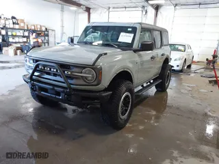 2022 Ford Bronco with VIN 1FMDE5DH1NLB65525, listed as a IAAI auction lot 41370356 with 20,311 mi miles. Bid and sale history available at carsss.com. Image 2.