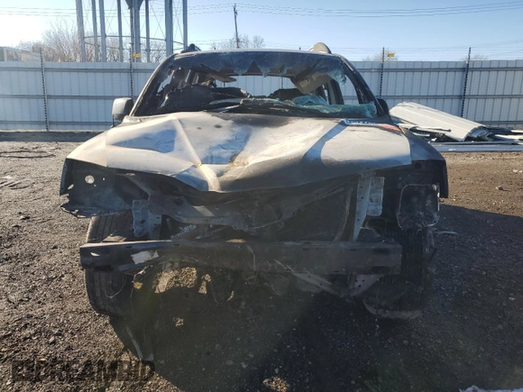 2005 Mitsubishi Endeavor LS with VIN 4A4MN21S95E065592, listed as a Copart auction lot 46726875 with 0 mi miles and Salvage Title. Bid and sale history available at carsss.com. Image 5.