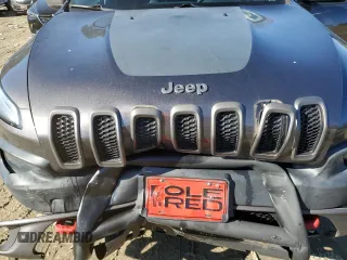 2018 Jeep Cherokee Trailhawk with VIN 1C4PJMBB9JD548008, listed as a Copart auction lot 43076075 with 61,906 mi miles and Salvage title. Bid and sale history available at DreamBid. Image 12.
