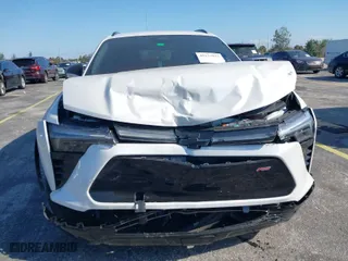 2024 Chevrolet Blazer EV eAWD RS with VIN 3GNKDCRJ6RS185260, listed as a IAAI auction lot 41277933 with 5,664 mi miles. Bid and sale history available at carsss.com. Image 12.