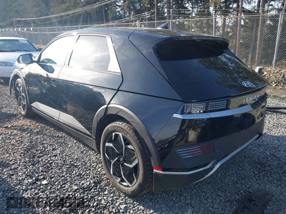 2024 Hyundai Ioniq 5 SE z VIN KM8KMDDF5RU253755, wystawiony jako IAAI lot #41356002 z przebiegiem 3 997 mil mil oraz . Historia ofert i sprzedaży dostępna na DreamBid. Obrazek 3.