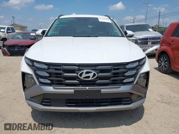 2025 Hyundai Tucson SEL z VIN 5NMJB3DE6SH461535, wystawiony jako IAAI lot #42337372 z przebiegiem 19 791 mil mil oraz . Historia ofert i sprzedaży dostępna na DreamBid. Obrazek 12.