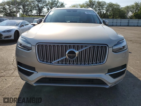2017 Volvo XC90 Inscription с VIN YV4A22PL9H1182343, выставлен на аукционе Copart как лот 60412635 с пробегом Не указан миль и Чистый • Clean title. История ставок и продаж доступна на DreamBid. Изображение 5.