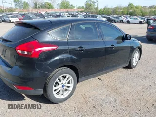 2017 Ford Focus SE with VIN 1FADP3K20HL202530, listed as a IAAI auction lot 42081309 with 81,278 mi miles and . Bid and sale history available at carsss.com. Image 4.