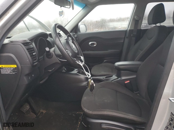 2017 Kia Soul with VIN KNDJN2A28H7484715, listed as a Copart auction lot 46646585 with 130,292 mi miles and Clean Title. Bid and sale history available at carsss.com. Image 7.