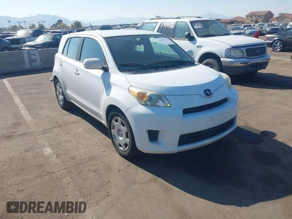 2008 Scion xD with VIN JTKKU10448J011989, listed as a IAAI auction lot 41471728 with 194,281 mi miles. Bid and sale history available at carsss.com. Image 1.