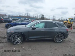 2023 Genesis GV70 Advanced z VIN 5NMMCET18PH000249, wystawiony jako IAAI lot #42013729 z przebiegiem 22 282 mil mil oraz . Historia ofert i sprzedaży dostępna na DreamBid. Obrazek 14.