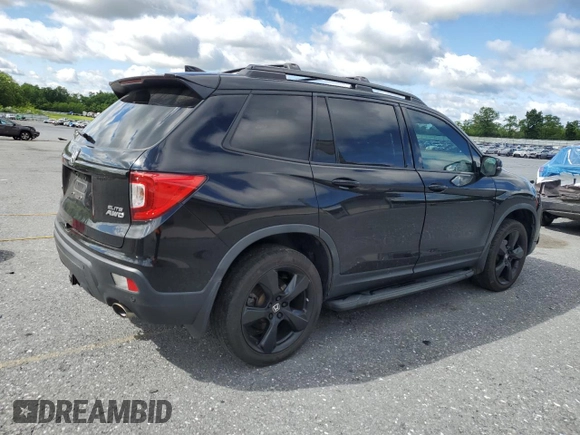 2019 Honda Passport Elite with VIN 5FNYF8H06KB003641, listed as a Copart auction lot 58218825 with 139,616 mi miles and Salvage title. Bid and sale history available at DreamBid. Image 3.