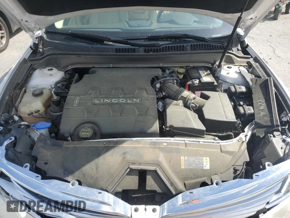 2015 Lincoln MKZ with VIN 3LN6L2GK7FR607330, listed as a Copart auction lot 52520855 with 33,743 mi miles and Salvage title. Bid and sale history available at DreamBid. Image 11.