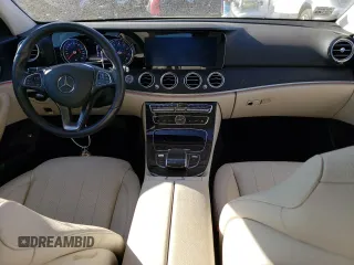 2017 Mercedes-Benz E-Class E 300 Luxury with VIN WDDZF4KB9HA148204, listed as a Copart auction lot 42724813 with 22,457 mi miles. Bid and sale history available at carsss.com. Image 8.