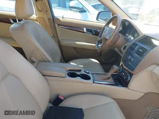 2008 Mercedes-Benz C-Class 3.0L Sport with VIN WDDGF54X28F071197, listed as a IAAI auction lot 41805407 with 321,902 mi miles. Bid and sale history available at carsss.com. Image 5.
