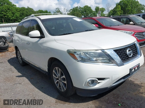 2014 Nissan Pathfinder SV with VIN 5N1AR2MN7EC624360, listed as a IAAI auction lot 42134538 with 167,492 mi miles. Bid and sale history available at carsss.com. Image 1.