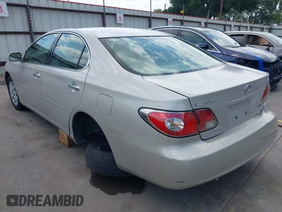 2004 Lexus ES 350 with VIN JTHBA30G240018556, listed as a IAAI auction lot 42131021 with 161,612 mi miles and . Bid and sale history available at DreamBid. Image 3.