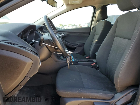 2015 Ford Focus SE with VIN 1FADP3K27FL314500, listed as a Copart auction lot 52727255 with 92,540 mi miles and Clean Title. Bid and sale history available at carsss.com. Image 7.