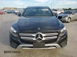 2019 Mercedes-Benz GLC 300 with VIN WDC0G4JB0KV171740, listed as a Copart auction lot 65923285 with 33,764 mi miles and Clean title. Bid and sale history available at DreamBid. Image 5.