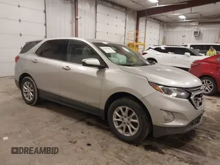 2020 Chevrolet Equinox LT with VIN 3GNAXTEV6LS583166, listed as a IAAI auction lot 41501466 with 72,125 mi miles. Bid and sale history available at carsss.com. Image 1.