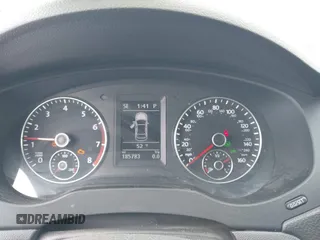 2014 Volkswagen Jetta GLI Edition 30 с VIN 3VW4S7AJ2EM214517, выставлен на аукционе IAAI как лот 41662860 с пробегом 185 783 миль миль и . История ставок и продаж доступна на DreamBid. Изображение 7.