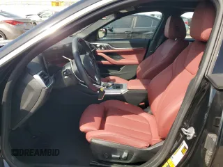 2024 BMW i4 eDrive35 z VIN WBY43AW07RFR78946, wystawiony jako Copart lot #49297505 z przebiegiem 14 176 mil mil oraz Szkody całkowita. Historia ofert i sprzedaży dostępna na DreamBid. Obrazek 7.