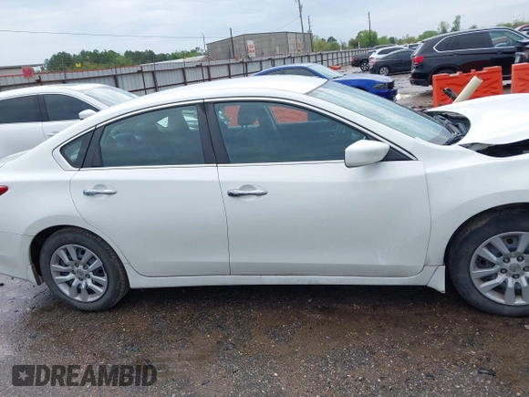 2017 Nissan Altima SV with VIN 1N4AL3AP0HC498385, listed as a IAAI auction lot 41881873 with 126,099 mi miles and . Bid and sale history available at carsss.com. Image 12.