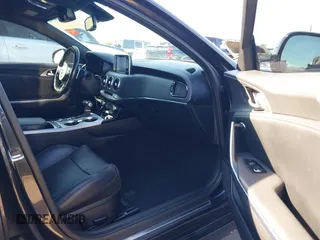 2019 Kia Stinger GT with VIN KNAE35LC3K6059198, listed as a IAAI auction lot 41599686 with 82,886 mi miles. Bid and sale history available at carsss.com. Image 5.