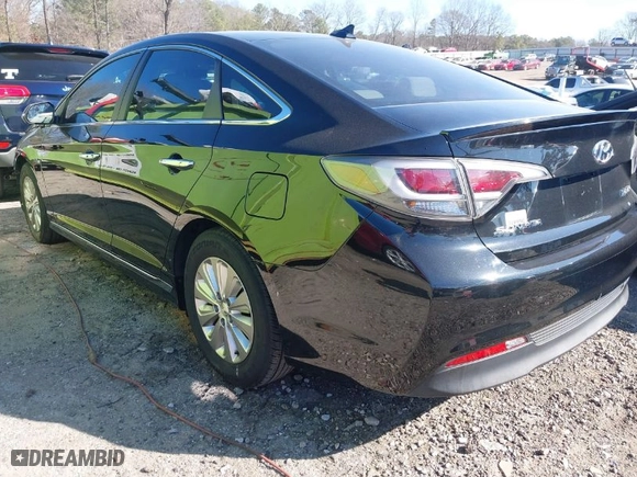 2017 Hyundai Sonata Hybrid SE with VIN KMHE24L34HA075735, listed as a IAAI auction lot 41650638 with 74,235 mi miles. Bid and sale history available at carsss.com. Image 3.