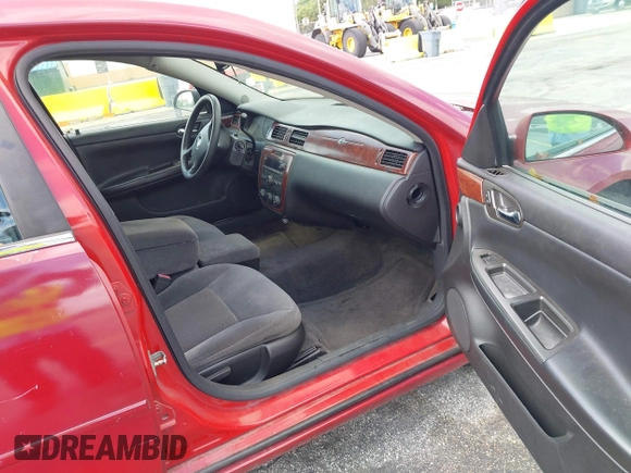 2007 Chevrolet Impala LS with VIN 2G1WB58K279348737, listed as a IAAI auction lot 42101918 with 204,656 mi miles and . Bid and sale history available at DreamBid. Image 5.