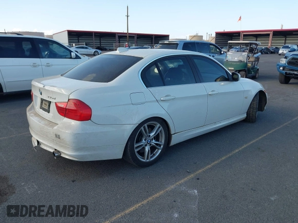 2011 BMW 3 Series 335d z VIN WBAPN7C59BA782101, wystawiony jako IAAI lot #41566324 z przebiegiem 156 918 mil mil oraz . Historia ofert i sprzedaży dostępna na DreamBid. Obrazek 4.