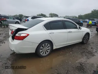 2013 Honda Accord Touring with VIN 1HGCR3F95DA026072, listed as a Copart auction lot 60533505 with 183,784 mi miles and Salvage title. Bid and sale history available at DreamBid. Image 3.