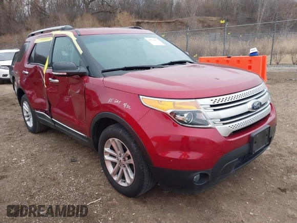 2014 Ford Explorer XLT z VIN 1FM5K8D88EGC14985, wystawiony jako IAAI lot #41520457 z przebiegiem 134 844 mil mil oraz . Historia ofert i sprzedaży dostępna na DreamBid. Obrazek 1.