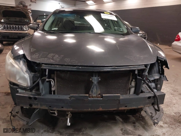 2009 Nissan Maxima 3.5 SV with VIN 1N4AA51E09C821755, listed as a IAAI auction lot 42016487 with 118,459 mi miles. Bid and sale history available at carsss.com. Image 6.