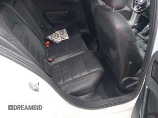 2017 Volkswagen GTI S с VIN 3VW547AU1HM076417, выставлен на аукционе IAAI как лот 42152179 с пробегом 65 168 миль миль и . История ставок и продаж доступна на DreamBid. Изображение 8.