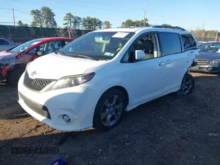 2014 Toyota Sienna SE with VIN 5TDXK3DC1ES503751, listed as a IAAI auction lot 41709975 with 229,771 mi miles and . Bid and sale history available at DreamBid. Image 20.