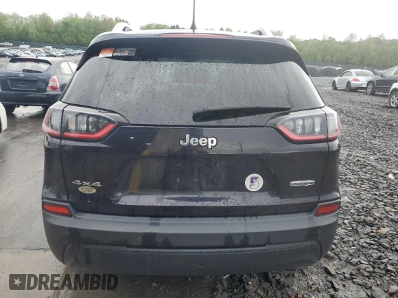 2021 Jeep Cherokee Latitude Plus z VIN 1C4PJMLB4MD233507, wystawiony jako Copart lot #55329365 z przebiegiem 68 690 mil mil oraz Szkoda całkowita • Salvage title. Historia ofert i sprzedaży dostępna na DreamBid. Obrazek 6.