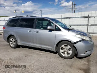 2013 Toyota Sienna LE AAS with VIN 5TDKK3DCXDS375647, listed as a Copart auction lot 53691875 with 205,349 mi miles and Salvage Title. Bid and sale history available at carsss.com. Image 4.