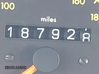1994 Mercedes-Benz E z VIN WDBEA52E0RC079107, wystawiony jako IAAI lot #41932270 z przebiegiem 187 928 mil mil oraz . Historia ofert i sprzedaży dostępna na DreamBid. Obrazek 15.