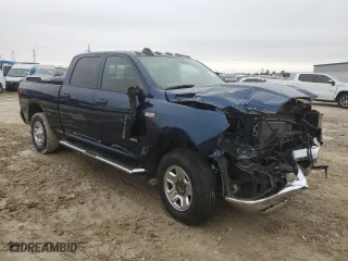 2022 Ram 2500 Tradesman with VIN 3C6UR4CJ4NG102804, listed as a Copart auction lot 45576865 with 27,230 mi miles and Salvage Title. Bid and sale history available at carsss.com. Image 4.