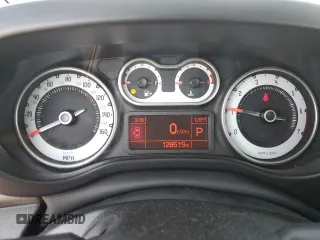 2014 FIAT 500L Trekking with VIN ZFBCFADH4EZ010196, listed as a Copart auction lot 62566094 with 128,519 mi miles and Salvage Title. Bid and sale history available at carsss.com. Image 9.