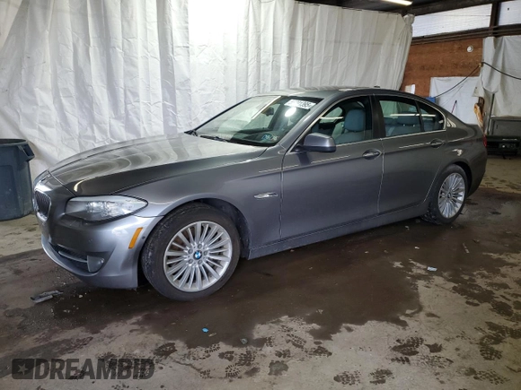 2013 BMW 5 Series 535i xDrive with VIN WBAFU7C51DDU77708, listed as a Copart auction lot 55291395 with 119,229 mi miles and Clean Title. Bid and sale history available at carsss.com. Image 1.