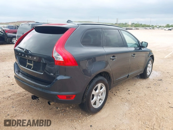 2010 Volvo XC60 3.2L with VIN YV4982DL4A2124209, listed as a IAAI auction lot 42644029 with 229,631 mi miles and . Bid and sale history available at DreamBid. Image 4.