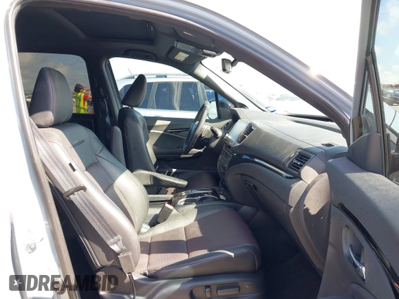 2023 Honda Ridgeline Black Edition z VIN 5FPYK3F83PB022931, wystawiony jako IAAI lot #42105410 z przebiegiem 42 807 mil mil oraz . Historia ofert i sprzedaży dostępna na DreamBid. Obrazek 5.