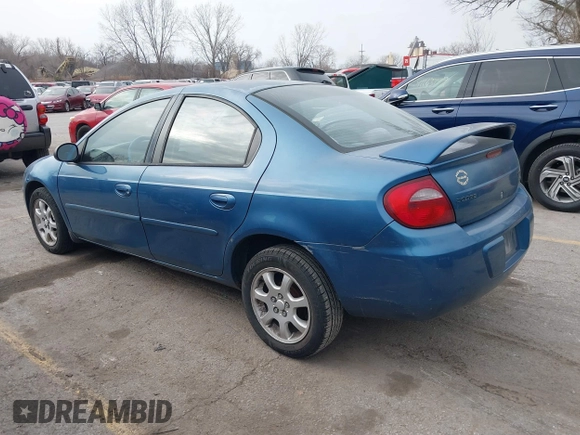 2003 Dodge Neon SXT z VIN 1B3ES56C63D103551, wystawiony jako IAAI lot #41158484 z przebiegiem 175 681 mil mil oraz . Historia ofert i sprzedaży dostępna na DreamBid. Obrazek 3.