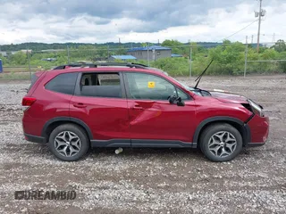 2019 Subaru Forester Premium z VIN JF2SKAEC2KH508729, wystawiony jako IAAI lot #42556834 z przebiegiem 66 007 mil mil oraz . Historia ofert i sprzedaży dostępna na DreamBid. Obrazek 13.