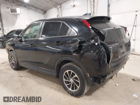 2020 Mitsubishi Eclipse Cross ES z VIN JA4AS3AA0LZ006141, wystawiony jako IAAI lot #40859492 z przebiegiem 92 516 mil mil oraz . Historia ofert i sprzedaży dostępna na DreamBid. Obrazek 3.